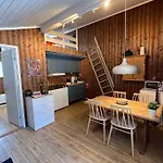 Koselig Med Uteplas Ved Hallingdalselva *