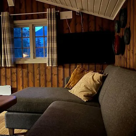 펜션 Koselig Med Uteplas Ved Hallingdalselva 알