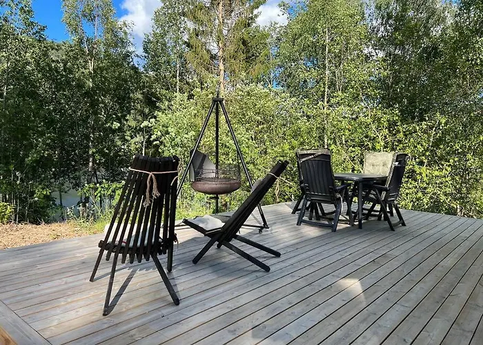 Koselig Med Uteplas Ved Hallingdalselva * Ål