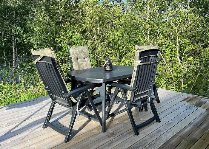 Koselig Med Uteplas Ved Hallingdalselva Сasa de vacaciones Ål