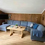 Nyaraló Koselig Med Uteplas Ved Hallingdalselva *